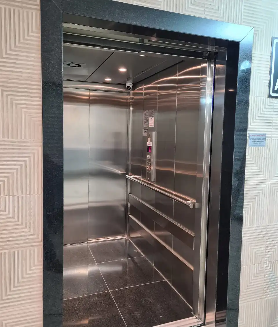 Especialistas em soluções de transporte vertical